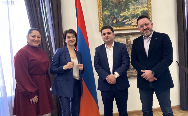 Rencontre avec la première Dame d'Arménie, Anna HAKOBYAN.